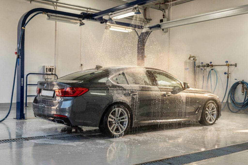 Osmosewasser und seine Vorteile für Ihr Auto – Waschpark Eppingen